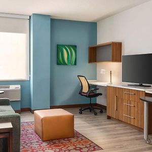 One-Bedroom King Suite Non-Smoking